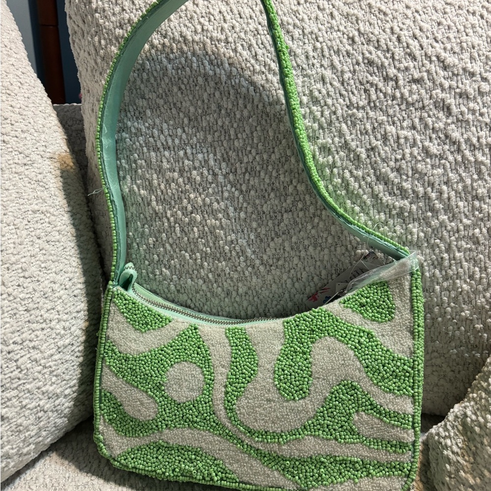 ✨VIRAL✨ funky green beaded bag 🛑READ DISCRIPTION🛑
